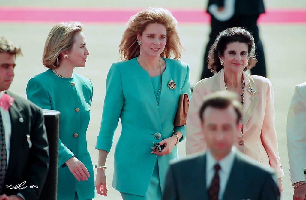 הסכם השלום עם ירדן 1994 - Hillary Clinton, Noor Queen of Jordan, הילרי קלינטון, לאה רבין, נור מלכת ירדן